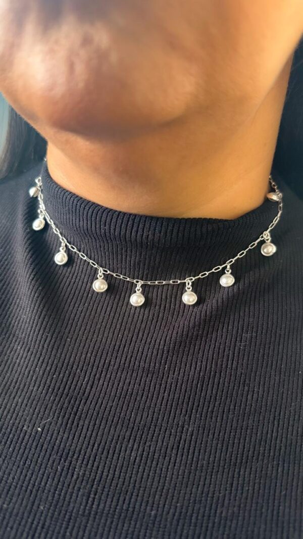 Choker em Prata com pérola pendurada
